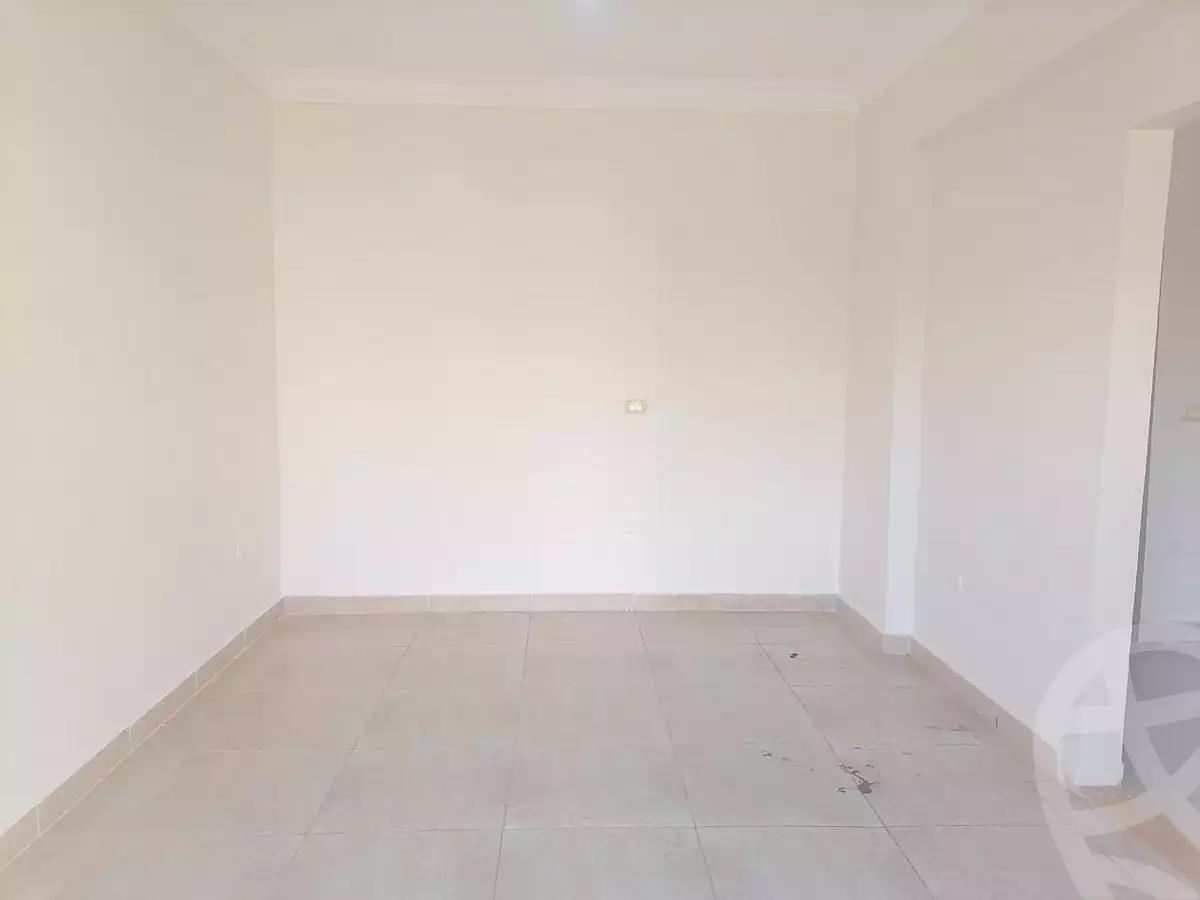 https://aqarmap.com.eg/ar/listing/7111487-for-sale-cairo-new-cairo-el-narges-el-narges-omarat-youssef-el-gendy-st
