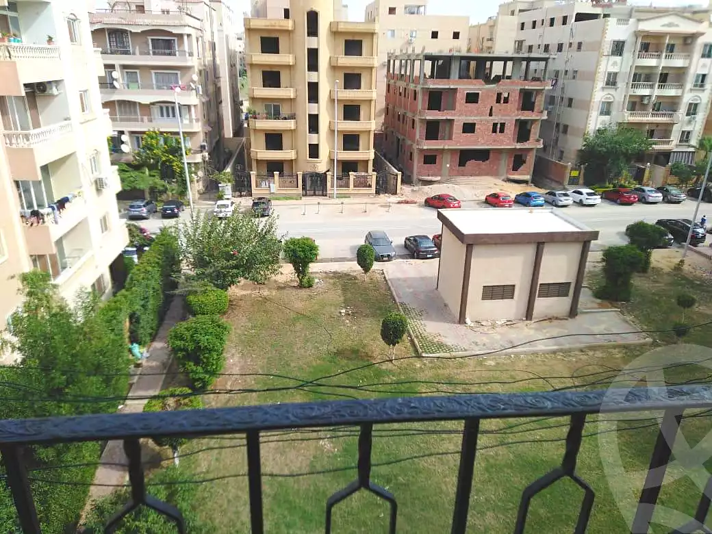 https://aqarmap.com.eg/ar/listing/7111487-for-sale-cairo-new-cairo-el-narges-el-narges-omarat-youssef-el-gendy-st