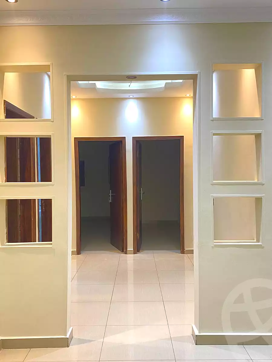 https://aqarmap.com.eg/ar/listing/7111586-for-rent-cairo-new-cairo-el-ahyaa-fourth-neighborhood-street-6