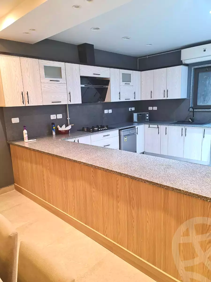 https://aqarmap.com.eg/ar/listing/7111788-for-rent-cairo-new-cairo-compounds-lake-view