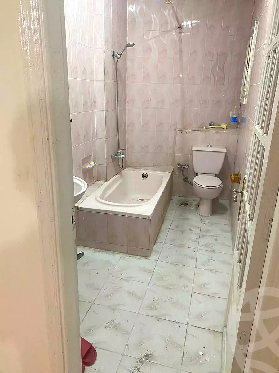 https://aqarmap.com.eg/ar/listing/7111855-for-sale-alexandria-lsywf-amin-hassouna-st