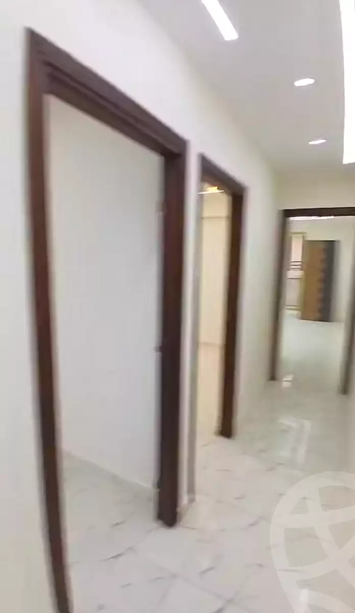 https://aqarmap.com.eg/ar/listing/7111874-for-sale-alexandria-new-miami-eskot