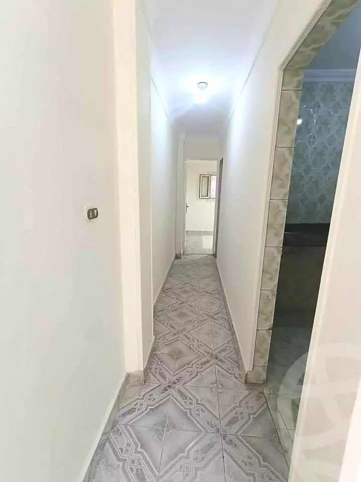 https://aqarmap.com.eg/ar/listing/7112027-for-sale-alexandria-lsywf-al-saaeh-sq