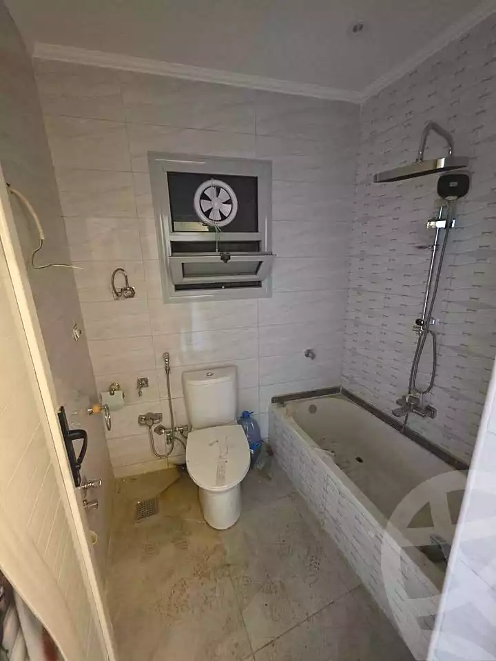 https://aqarmap.com.eg/ar/listing/7112105-for-sale-alexandria-sydy-bshr-sydy-bshr-bhry