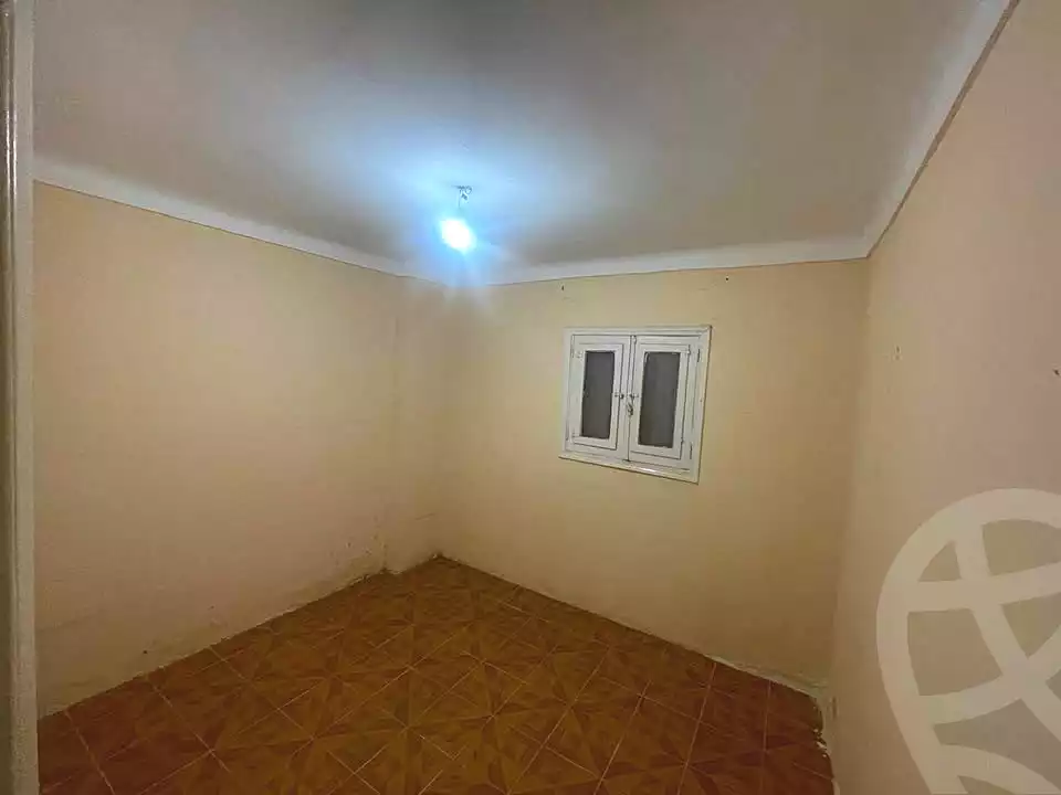 https://aqarmap.com.eg/ar/listing/7112160-for-rent-alexandria-ganaklis-shr-mrtdy-bsh