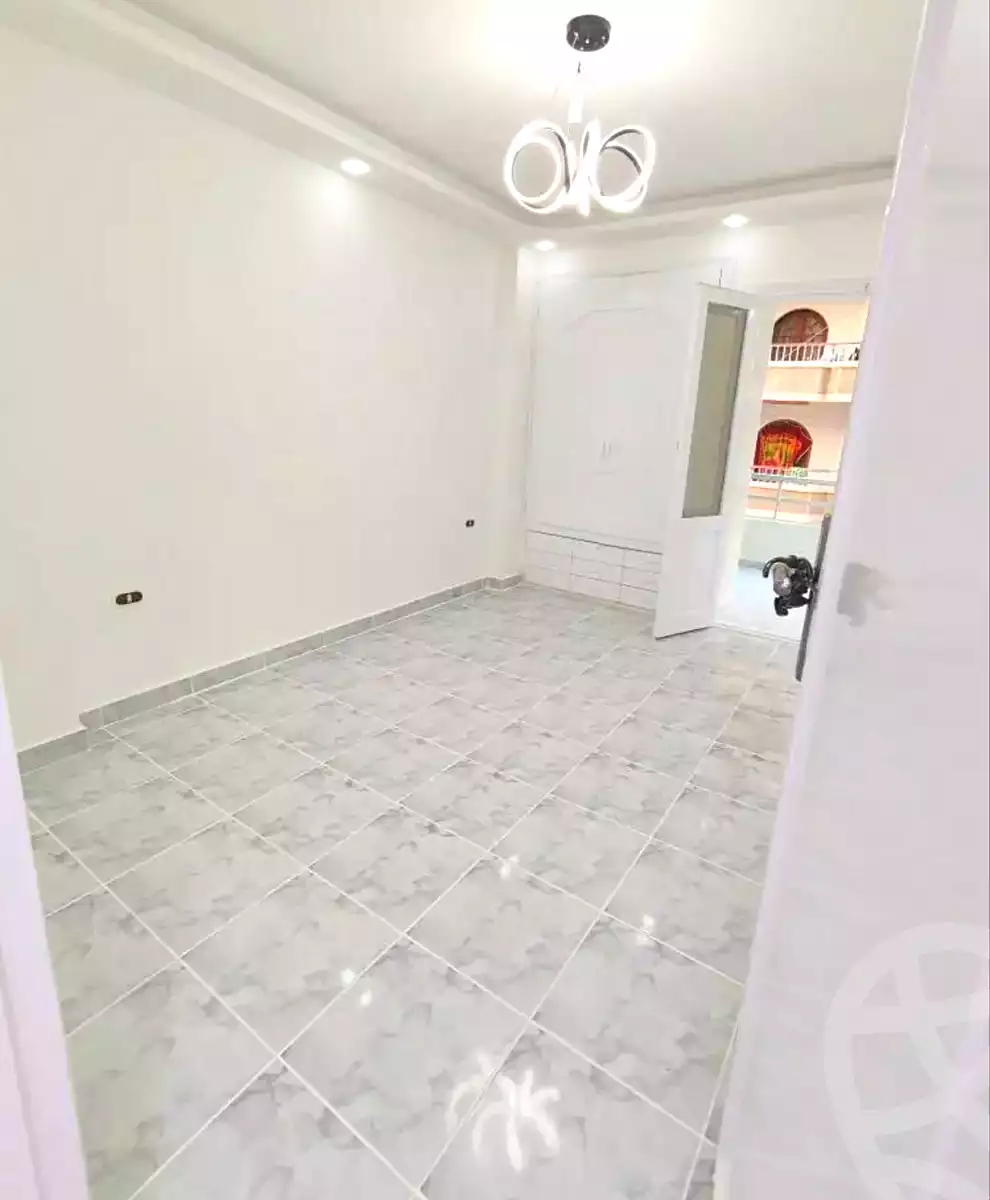 https://aqarmap.com.eg/ar/listing/7112175-for-sale-alexandria-al-agamy-shataa-el-nakheel
