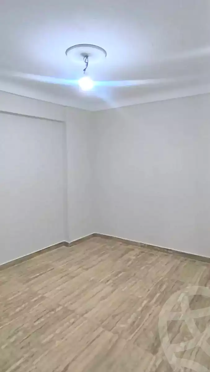https://aqarmap.com.eg/en/listing/7112219-for-sale-alexandria-new-miami-compounds-new-miami