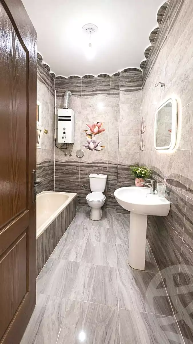 https://aqarmap.com.eg/ar/listing/7112226-for-sale-cairo-15th-of-may-family-housing