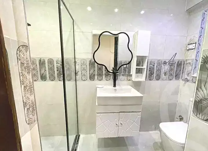 https://aqarmap.com.eg/ar/listing/7112321-for-sale-alexandria-al-agamy-lbytsh-bianchiii
