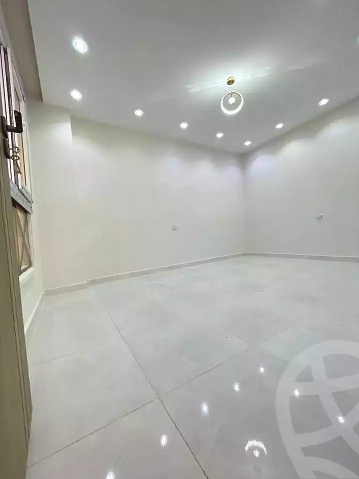 https://aqarmap.com.eg/ar/listing/7112321-for-sale-alexandria-al-agamy-lbytsh-bianchiii