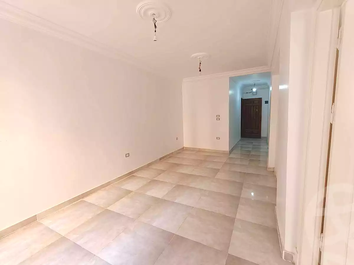 https://aqarmap.com.eg/en/listing/7112365-for-sale-alexandria-al-agamy-el-hanouvel-al-haded-we-al-soulb-st