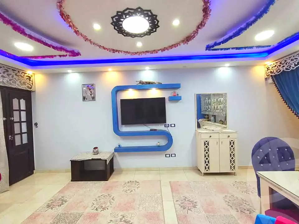 https://aqarmap.com.eg/en/listing/7107597-for-sale-cairo-helwan-hadayek-helwan-el-eshrein-st