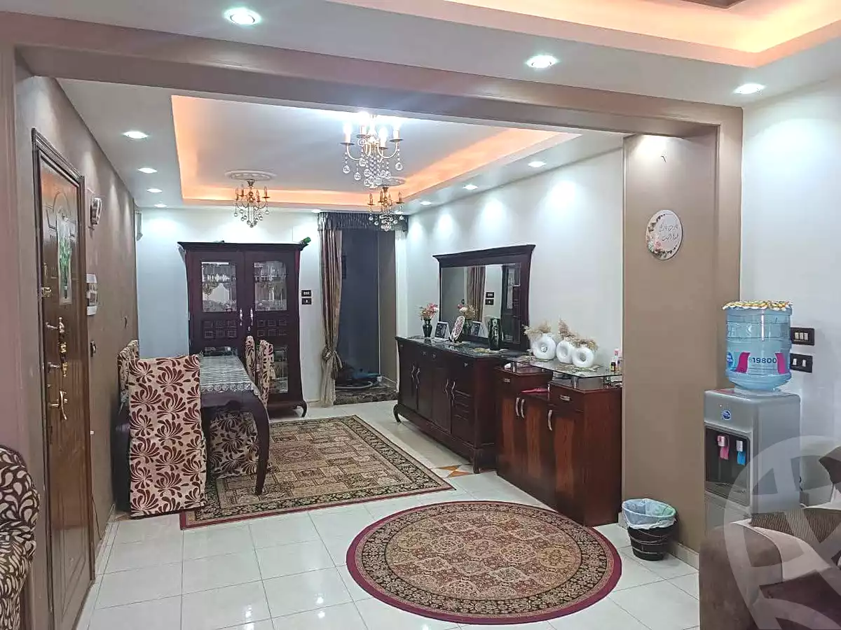 https://aqarmap.com.eg/en/listing/7107494-for-sale-cairo-helwan-helwan-el-sharkeya-zaki-hawas-st