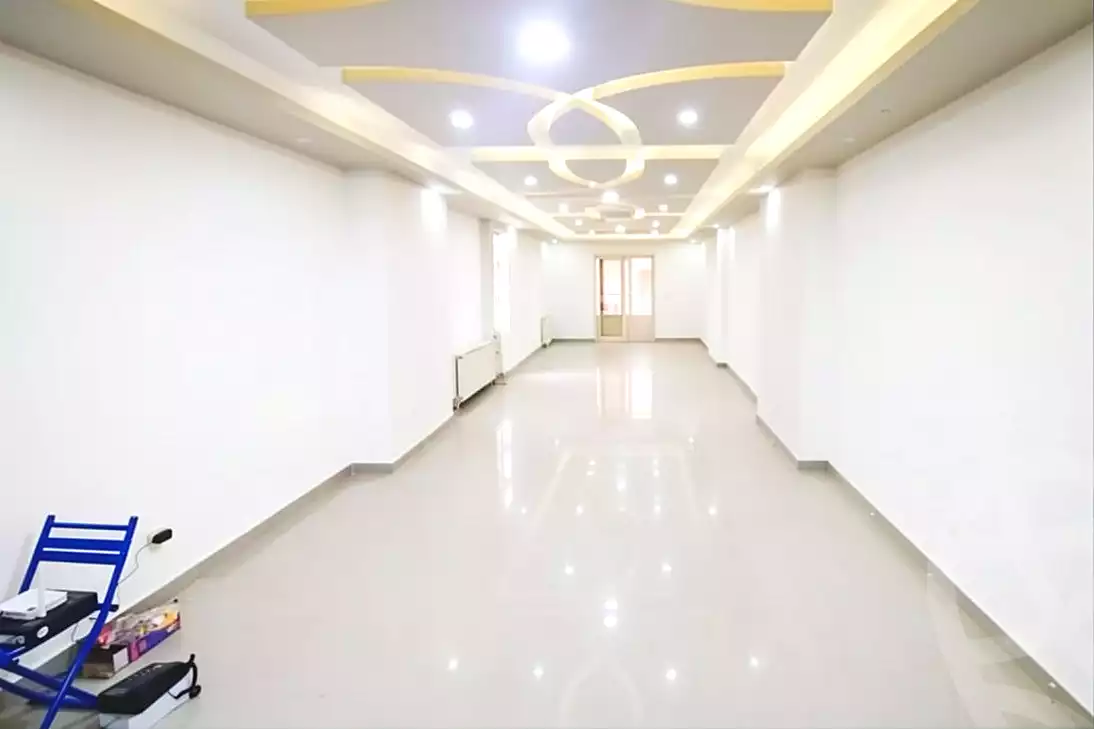 https://aqarmap.com.eg/ar/listing/7113029-for-rent-alexandria-ganaklis