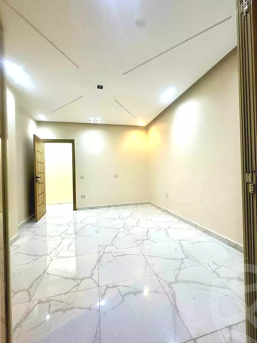 https://aqarmap.com.eg/en/listing/7113138-for-sale-cairo-hadayek-el-ahram-horus-street
