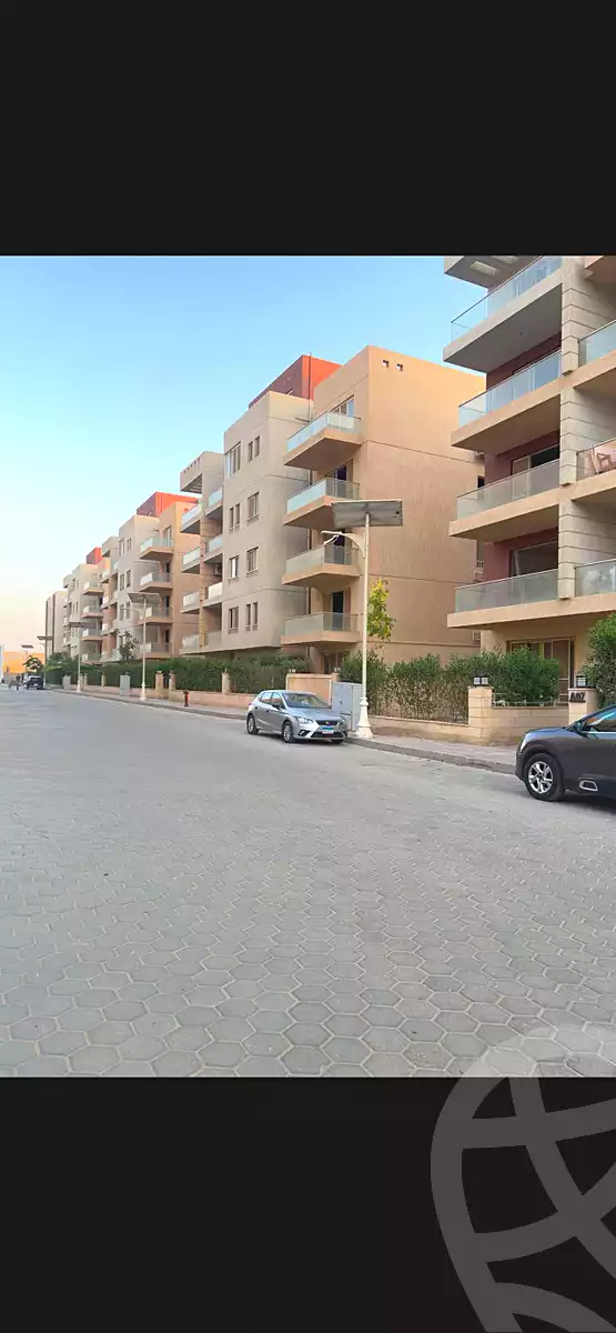 https://aqarmap.com.eg/en/listing/7091728-for-sale-cairo-new-cairo-compounds-brwmynd-ryzydns-wdy-djl-llttwyr