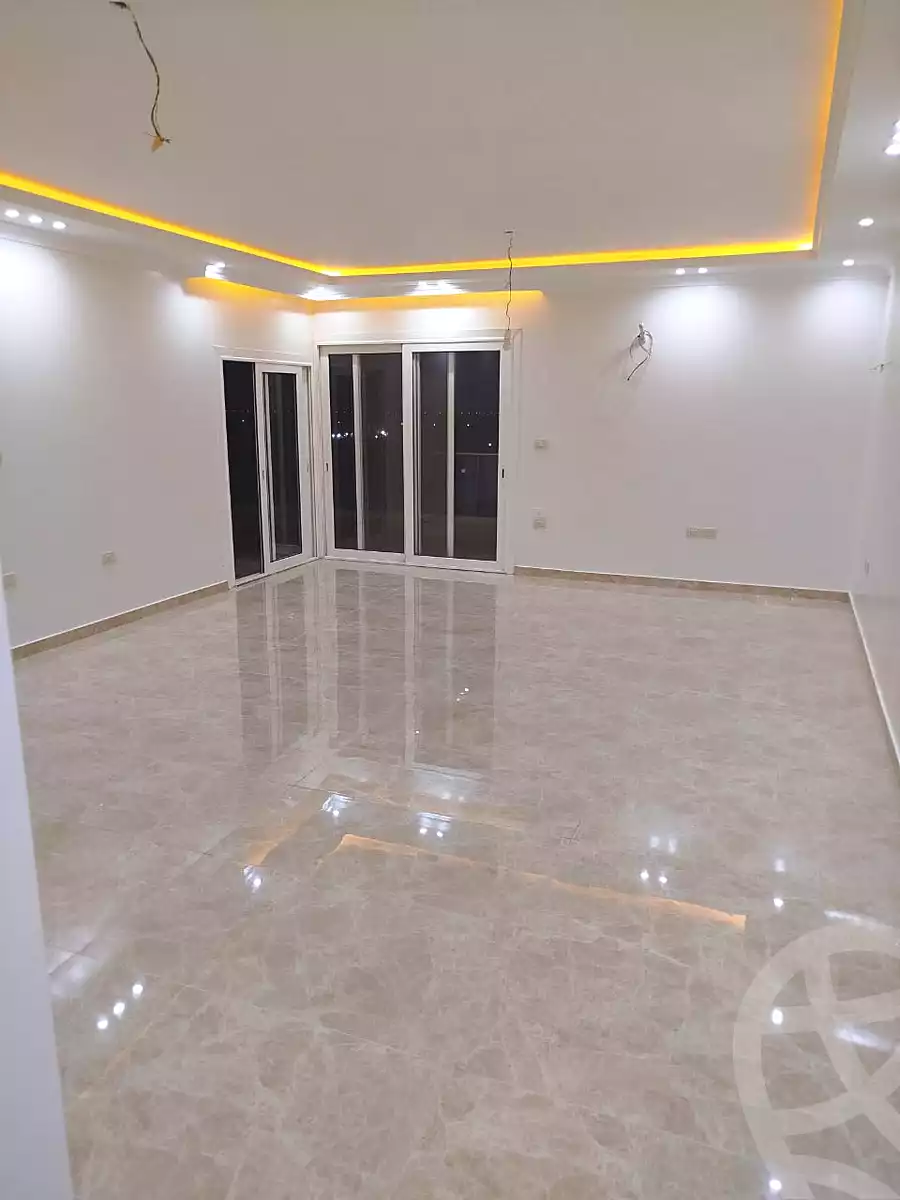 https://aqarmap.com.eg/ar/listing/7113333-for-rent-cairo-new-cairo-compounds-mwntn-fyw-y-syty-mountain-park-mountain-view-icity