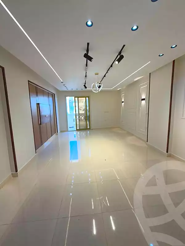 https://aqarmap.com.eg/ar/listing/7113414-for-sale-alexandria-al-agamy-lbytsh-bianchiii