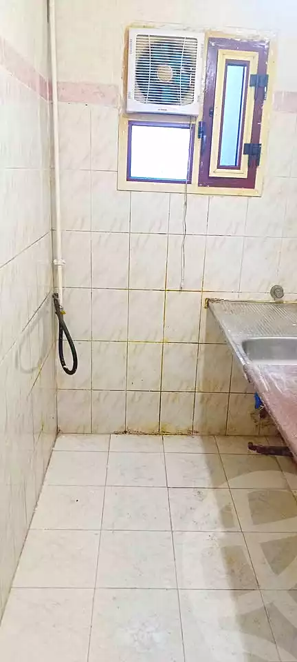 https://aqarmap.com.eg/ar/listing/7113481-for-sale-alexandria-sydy-bshr-shr-mlk-hfny