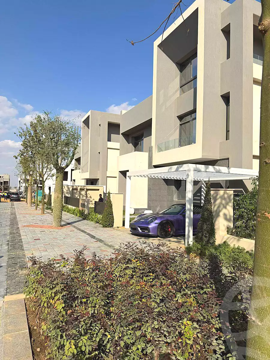 https://aqarmap.com.eg/ar/listing/7113516-for-sale-cairo-new-cairo-compounds-kmbwnd-kryk-twn-il-cazar