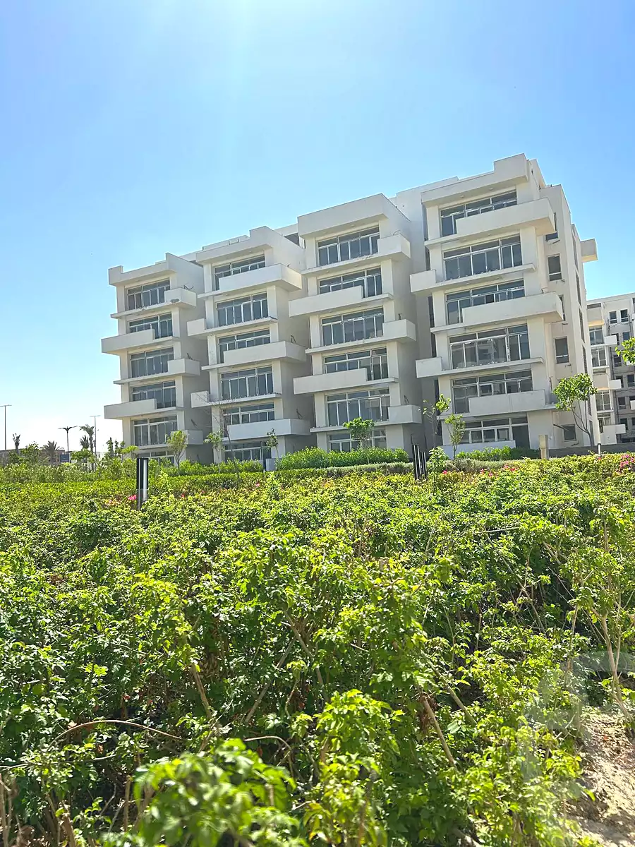 https://aqarmap.com.eg/ar/listing/7113533-for-sale-north-coast-new-alamein-mntj-t-l-lmyn-ljdyd-kmbwnd-mzryn