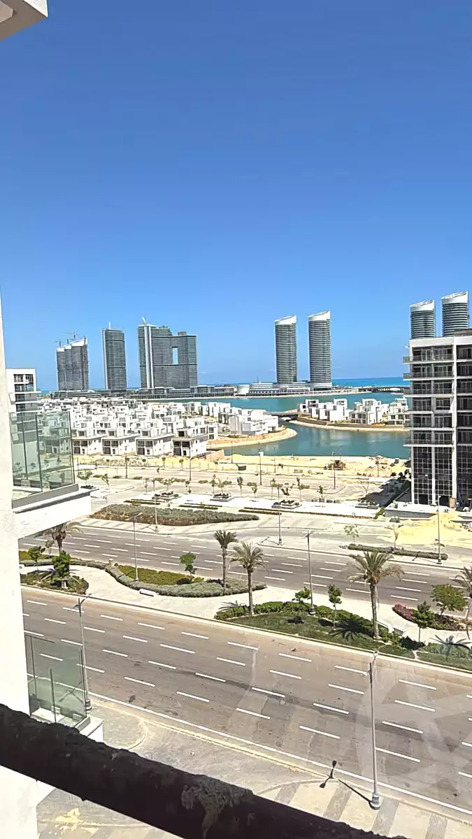 https://aqarmap.com.eg/ar/listing/7113529-for-sale-north-coast-new-alamein-mntj-t-l-lmyn-ljdyd-kmbwnd-mzryn