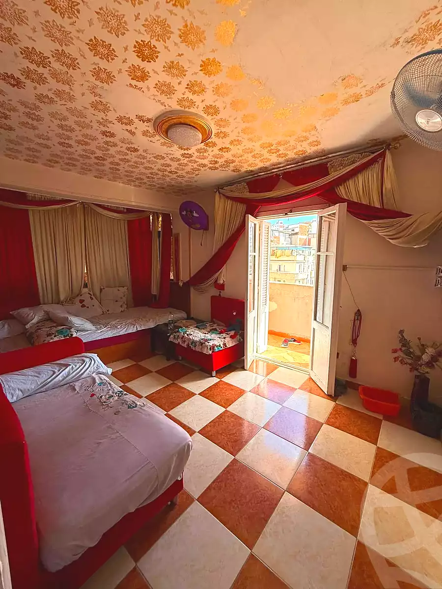 https://aqarmap.com.eg/ar/listing/7113643-for-sale-alexandria-sydy-bshr-shr-mlk-hfny
