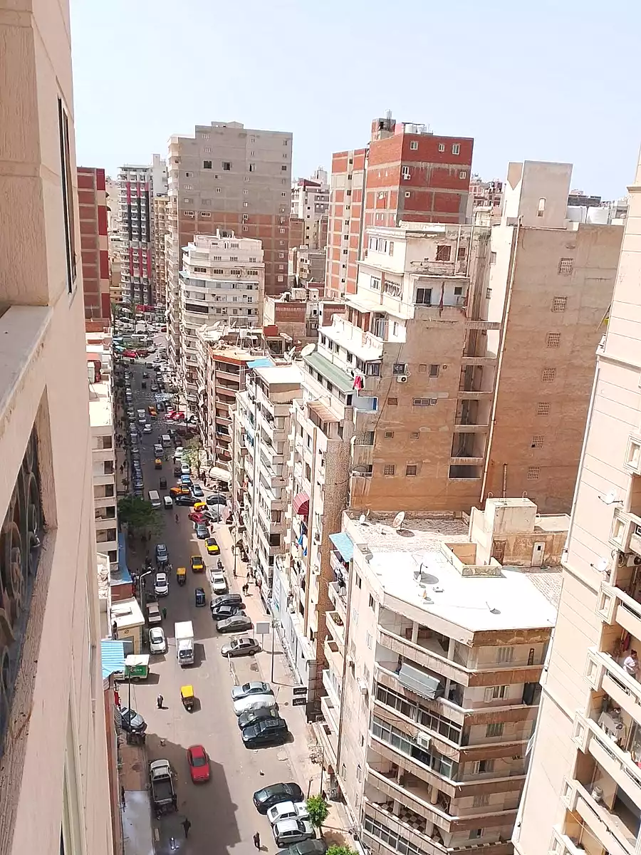 https://aqarmap.com.eg/ar/listing/7113659-for-rent-alexandria-sydy-bshr-sydy-bshr-bhry-khalil-hamada-st