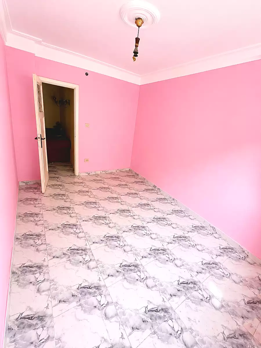 https://aqarmap.com.eg/ar/listing/7113794-for-sale-alexandria-miami-el-sebaey-st