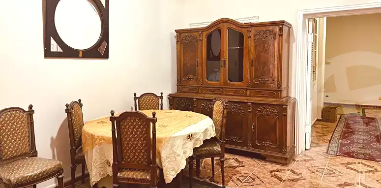 https://aqarmap.com.eg/ar/listing/7113822-for-rent-alexandria-ibrahimia-omar-zafan-st