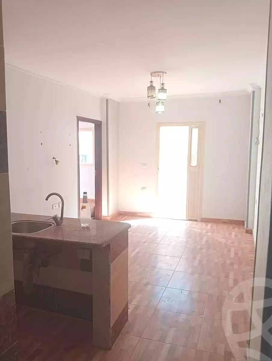 https://aqarmap.com.eg/en/listing/7114103-for-sale-alexandria-al-agamy-lbytsh-el-hanafeya-st