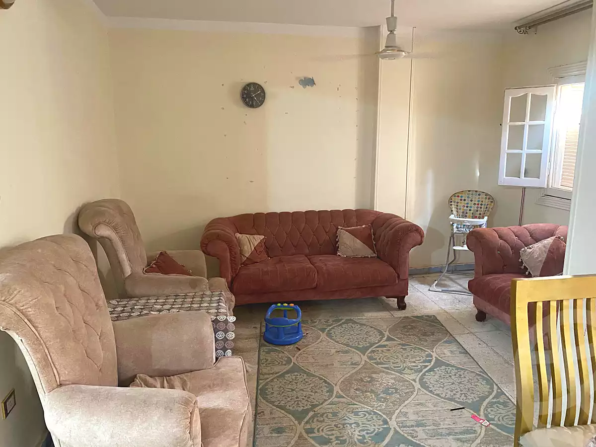 https://aqarmap.com.eg/en/listing/7114375-for-sale-cairo-faisal-kafr-tohormos-queen-nazli-st