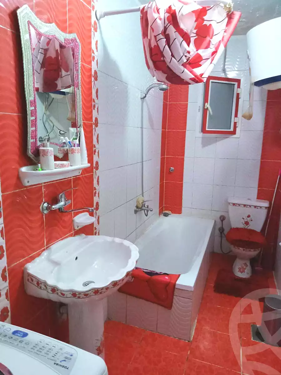 https://aqarmap.com.eg/en/listing/7114431-for-sale-alexandria-al-agamy-el-hanouvel-el-kholafaa-el-rashdeen-st