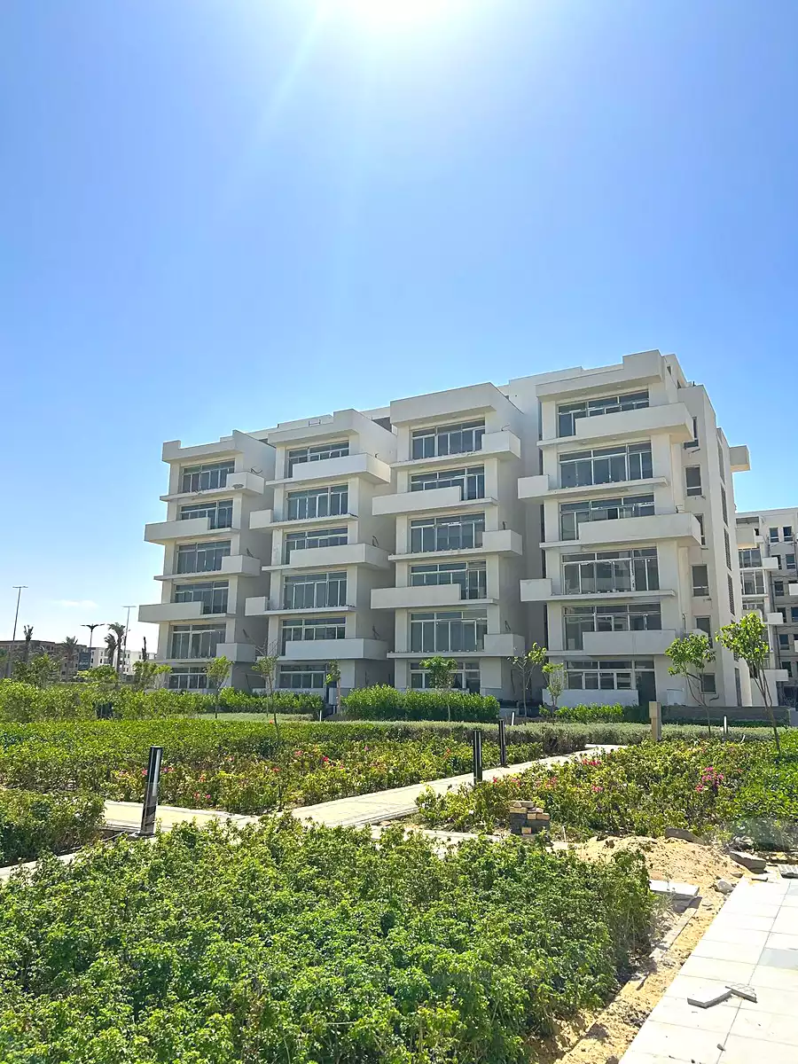 https://aqarmap.com.eg/ar/listing/7114693-for-sale-north-coast-new-alamein-mntj-t-l-lmyn-ljdyd-kmbwnd-mzryn