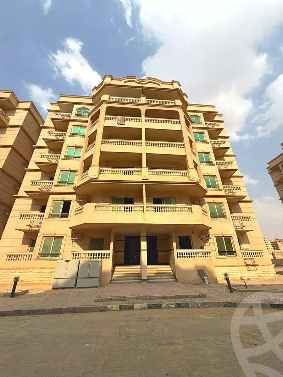 https://aqarmap.com.eg/en/listing/7114703-for-sale-cairo-new-cairo-compounds-lotus-compound-prestige-group