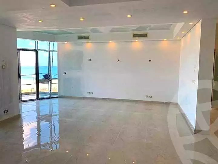 https://aqarmap.com.eg/ar/listing/7114760-for-sale-north-coast-new-alamein-mntj-t-l-lmyn-ljdyd-beachfront-tower-city-edge