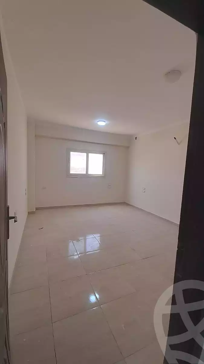https://aqarmap.com.eg/ar/listing/7114808-for-rent-cairo-badr-city-manteqat-el-800-fadan