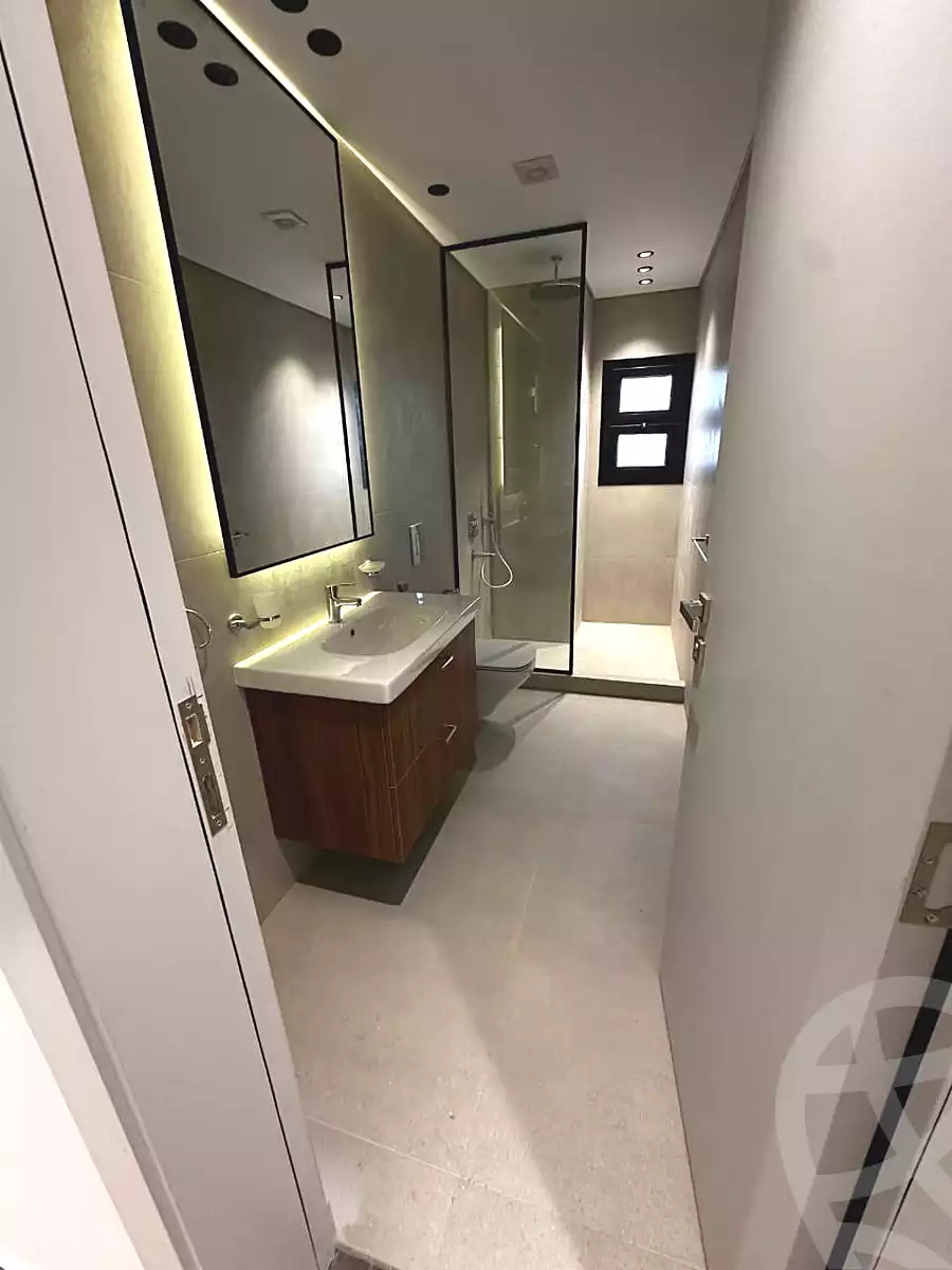 https://aqarmap.com.eg/ar/listing/7114986-for-sale-cairo-new-administrative-capital-r8-moraya-edge-stone