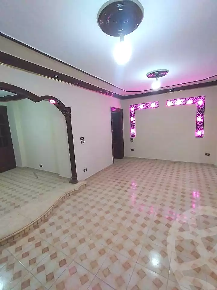 https://aqarmap.com.eg/en/listing/7115008-for-sale-alexandria-lsywf-el-falki