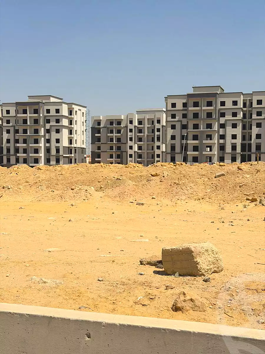 https://aqarmap.com.eg/ar/listing/7115537-for-sale-cairo-el-shorouk-compounds-mayan-compound-stm