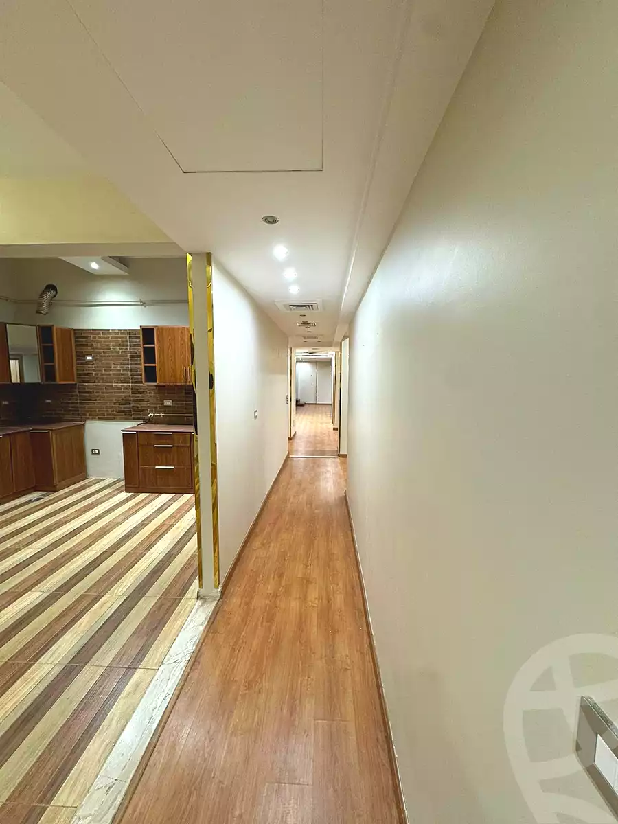 https://aqarmap.com.eg/ar/listing/7115664-for-sale-cairo-new-cairo-ganob-el-akadamiya-south-academy-z