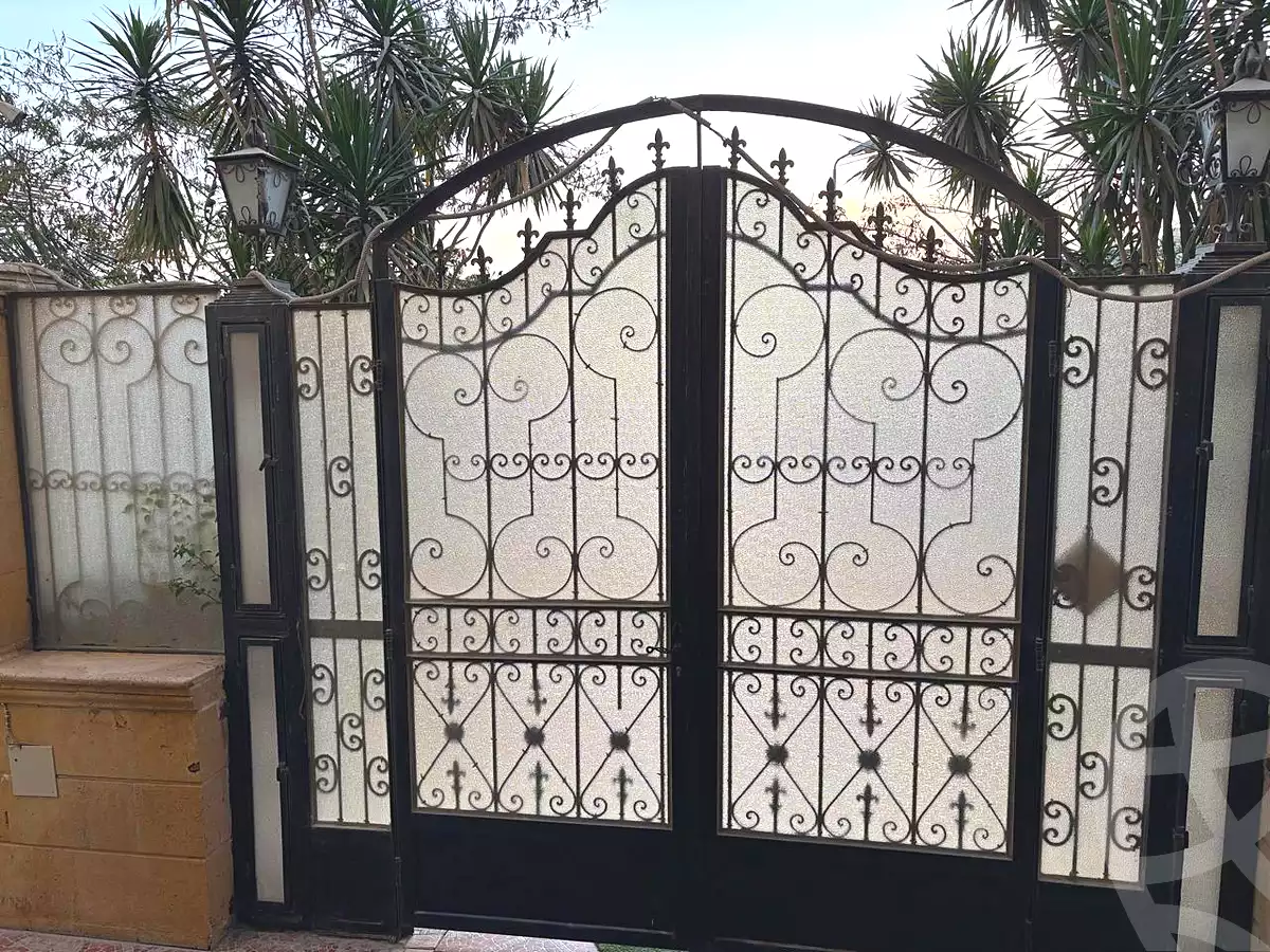 https://aqarmap.com.eg/ar/listing/7115678-for-sale-cairo-new-cairo-ganob-el-akadamiya-south-academy-g-sedki-suliman-st