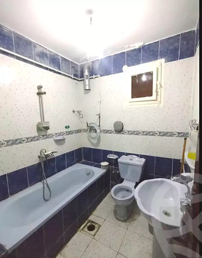 https://aqarmap.com.eg/ar/listing/7115769-for-sale-alexandria-lsywf-el-falki