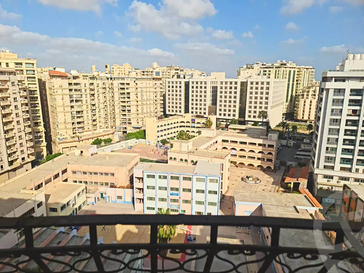 https://aqarmap.com.eg/ar/listing/7115793-for-sale-alexandria-smouha-tout-ankh-amoun-st