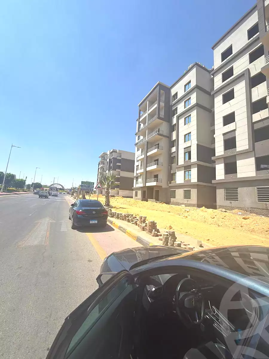 https://aqarmap.com.eg/ar/listing/7115641-for-sale-cairo-el-shorouk-compounds-mayan-compound-stm