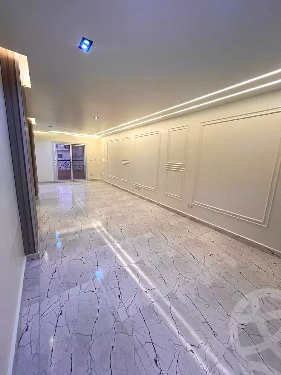 https://aqarmap.com.eg/ar/listing/7115864-for-sale-alexandria-al-agamy-lbytsh-bianchiii