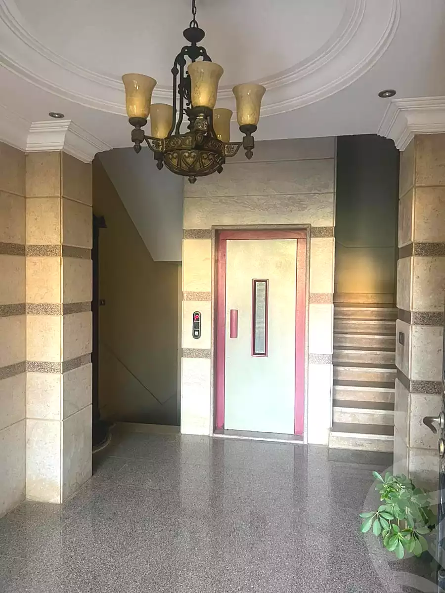 https://aqarmap.com.eg/ar/listing/7115878-for-sale-cairo-new-cairo-ganob-el-akadamiya-south-academy-b-taha-hussein-st