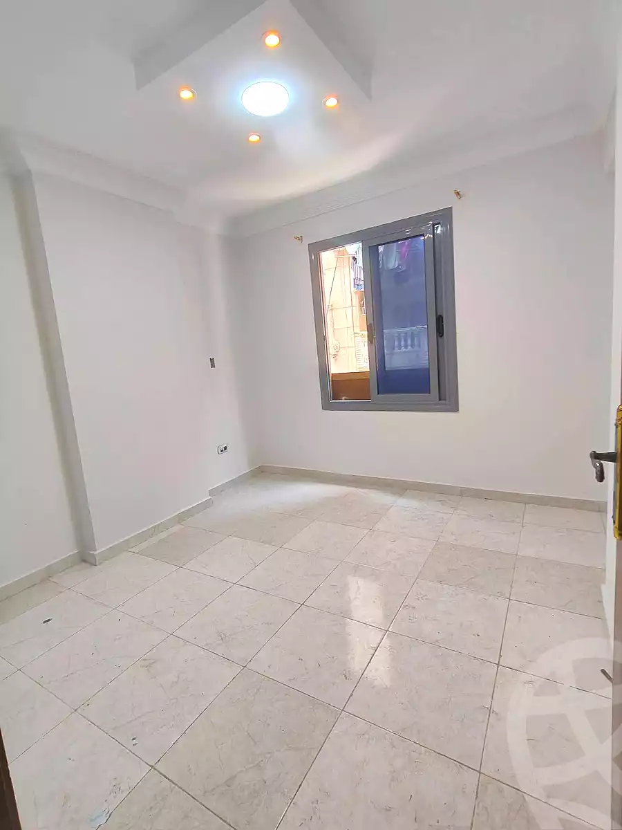 https://aqarmap.com.eg/en/listing/7115896-for-rent-alexandria-sydy-bshr-sydy-bshr-bhry-khalil-hamada-st