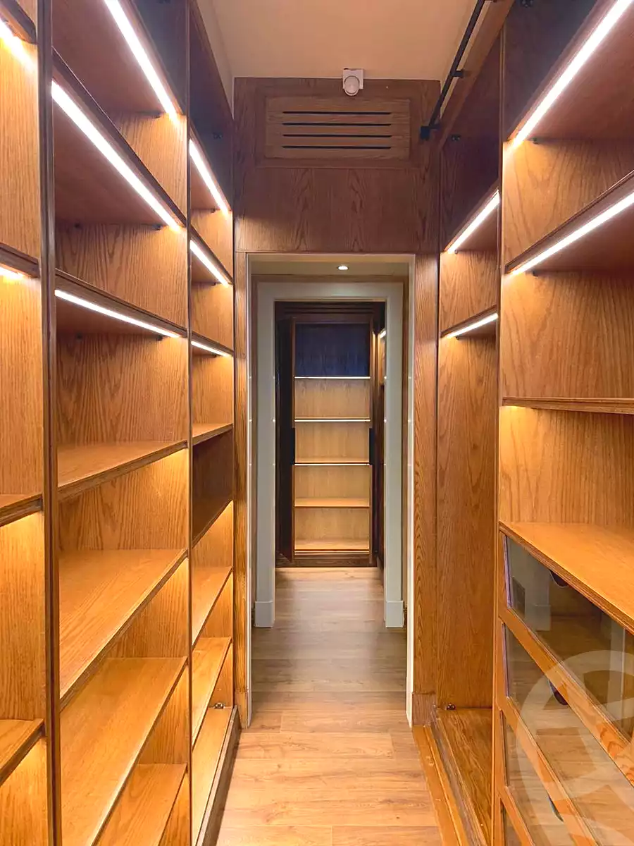 https://aqarmap.com.eg/ar/listing/7115895-for-sale-cairo-new-cairo-ganob-el-akadamiya-south-academy-d-khaled-ibn-el-waleed-st