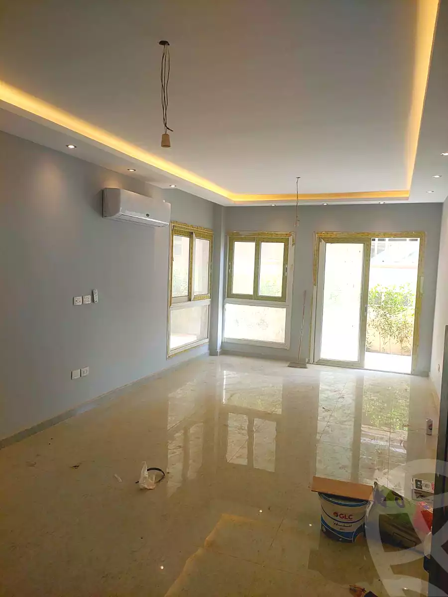 https://aqarmap.com.eg/ar/listing/7115925-for-sale-cairo-new-cairo-compounds-mountain-view-hyde-park